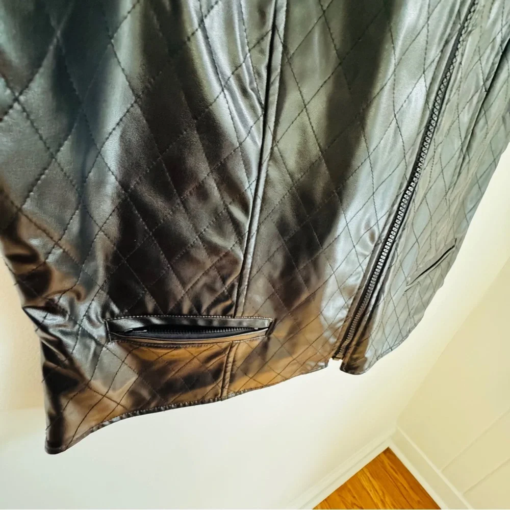 Edgy Black Quilted‎ Faux Leather Zip Up Vest Selene Sport Size XL